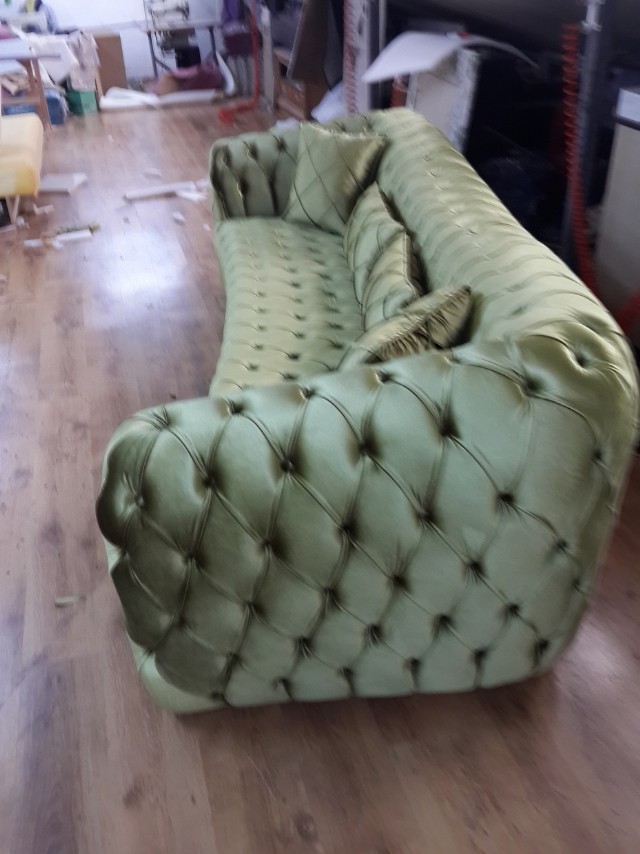 Green Velvet Chesterfield Sofa 3 Seat Handmade Luxury Cheap Sofa