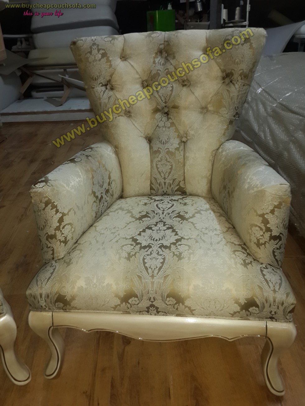 Kodu: 10227 - Luxury Wooden Armchair Carved Accent Chair