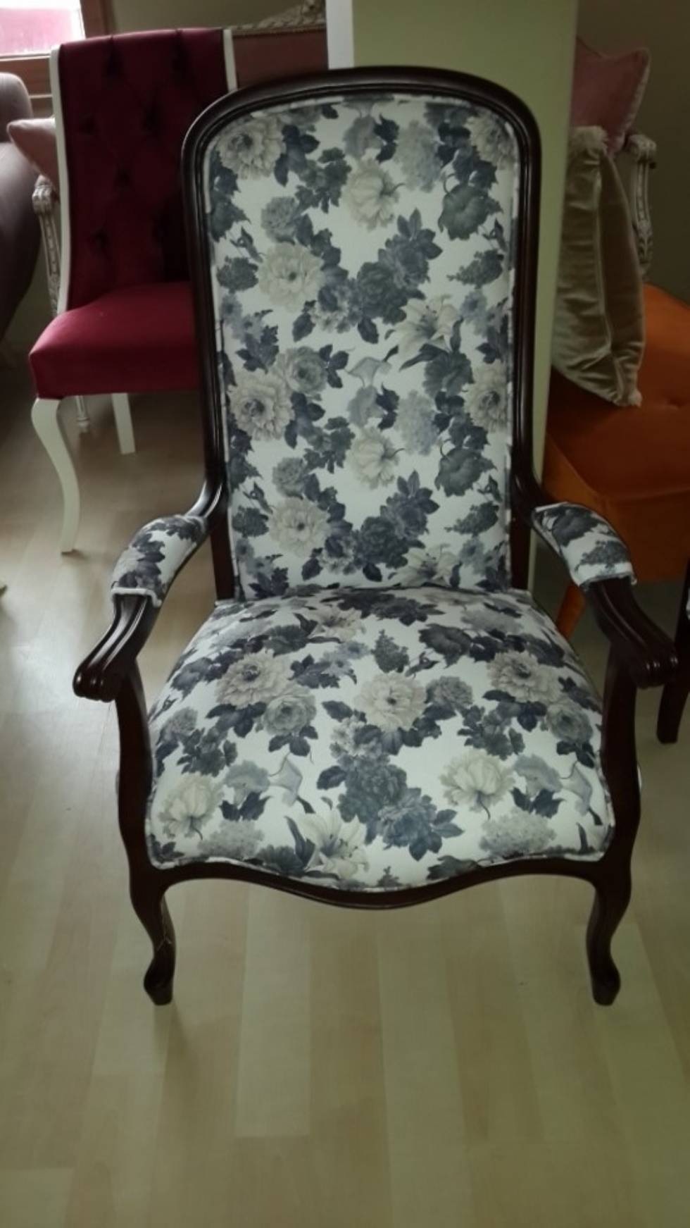 Swivel Armchair Fabric Leather Color Options Exclusive